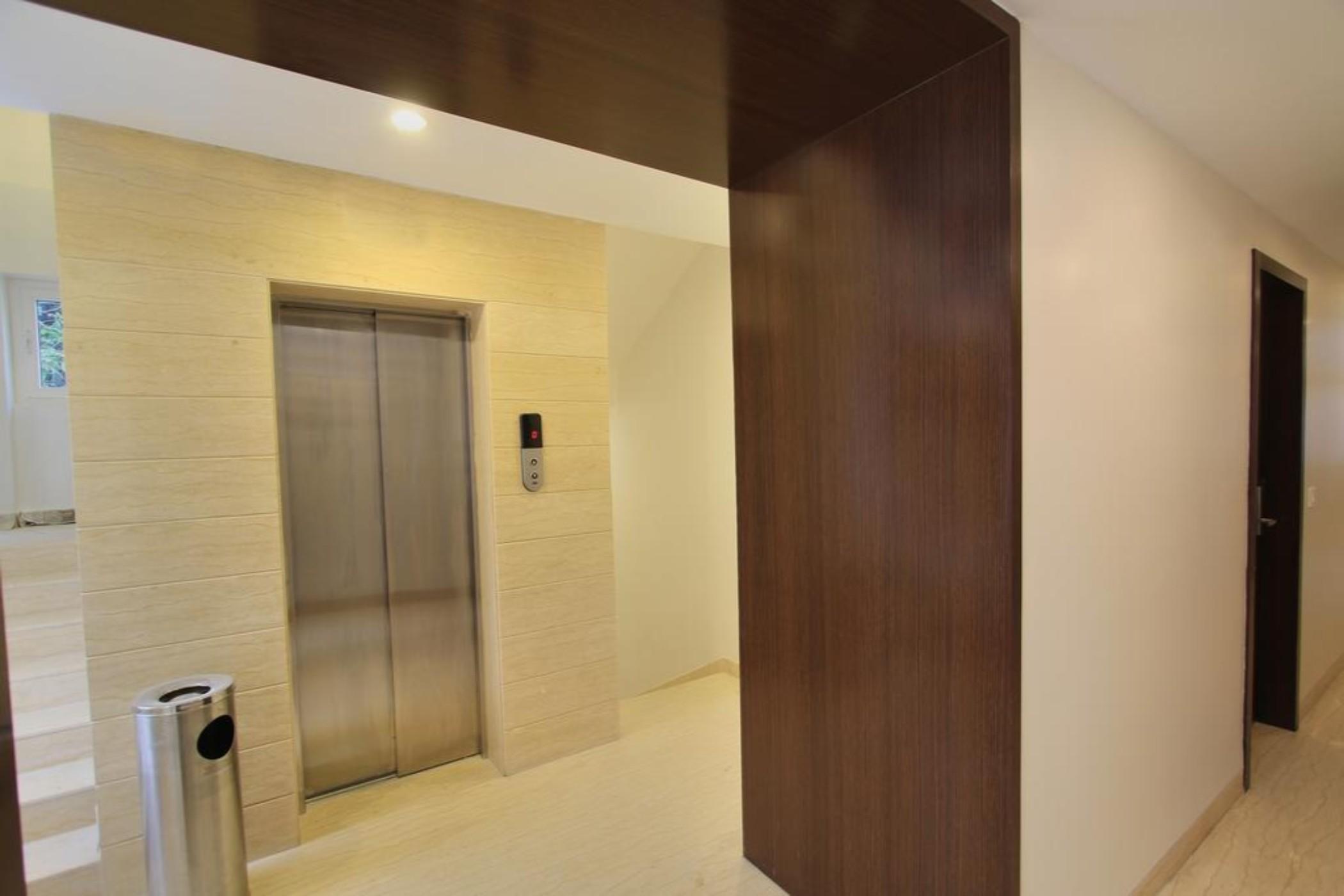 Hotel La Sara Regent Bangalore Exterior foto